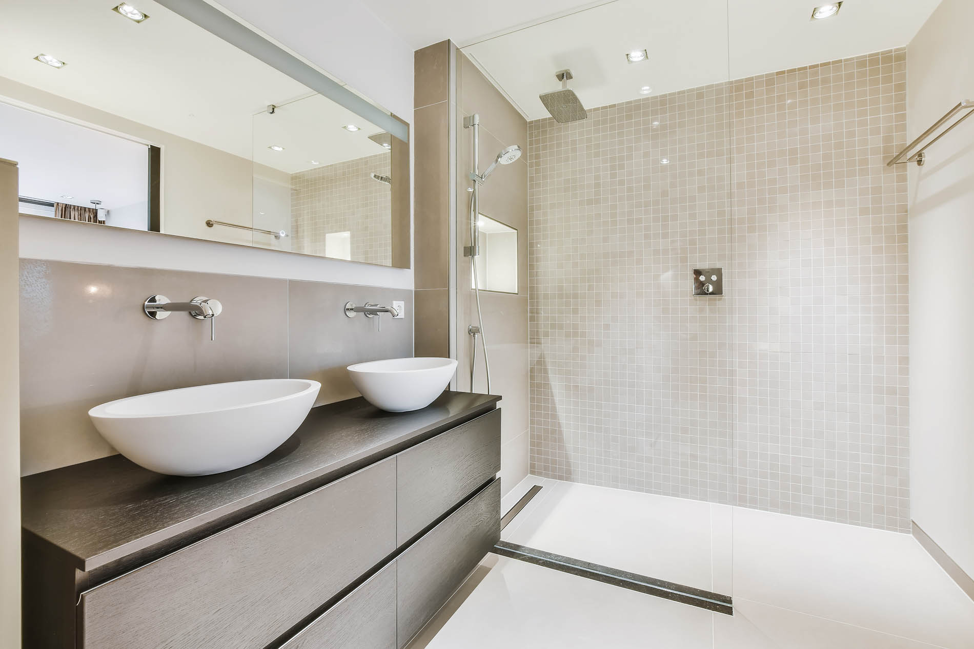 Modern bathroom design - Bathroom Remodeling in Chicago